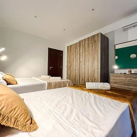 Appartement 3 Person With Balcony - By Solea *